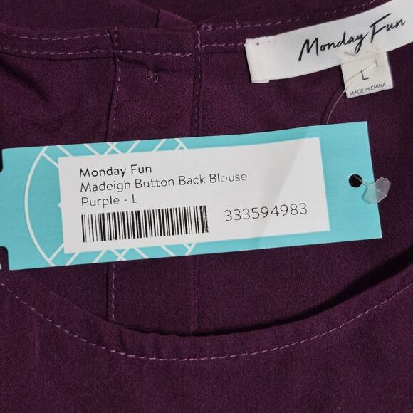 Monday Fun Blouse Women Large Purple Madeigh Button Back Cap Sleeve Relax Airy - Picture 9 of 9